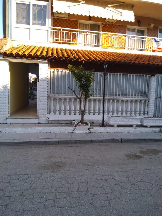 Family-Elia Apartment Paralia Dionysiou Ngoại thất bức ảnh
